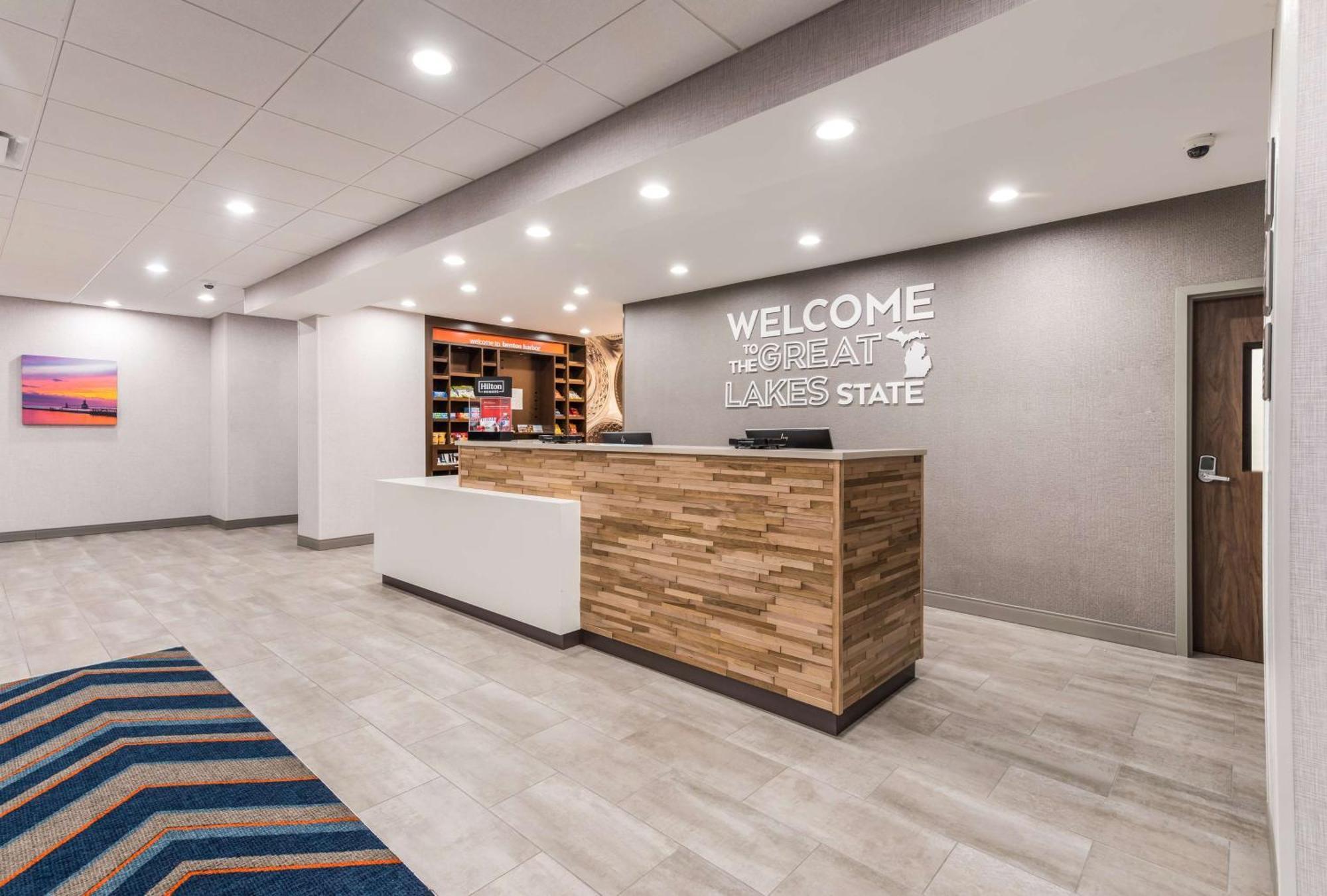 Hampton Inn & Suites Benton Harbor, Mi Exterior foto